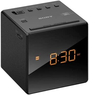 4K UHD P2P WiFi Bedside Clock Radio Security Camera