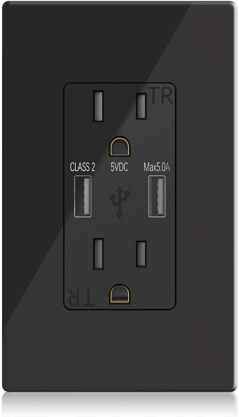 UHD 4k WiFI P2P Functional Outlet USB Charger Camera