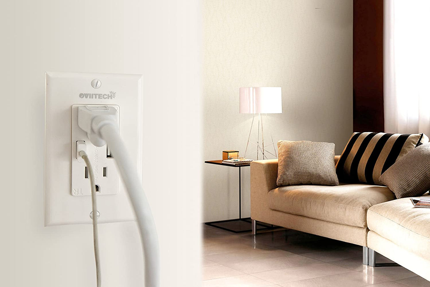 UHD 4k WiFi P2P Functional Outlet Receptacle Dual USB Charging Station Camera
